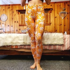 Fabletics Orange Patterned 7/8 Leggings